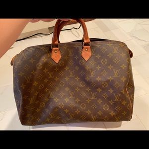 Vintage Louis Vuitton speedy 40